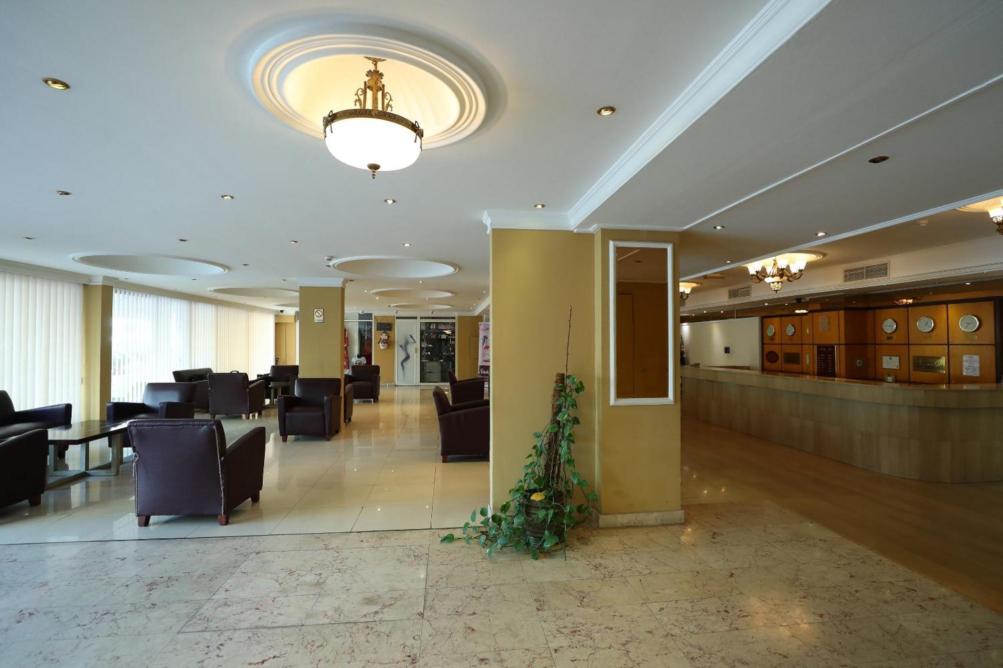 Oyo 112 Semiramis Hotel Manáma Exteriér fotografie