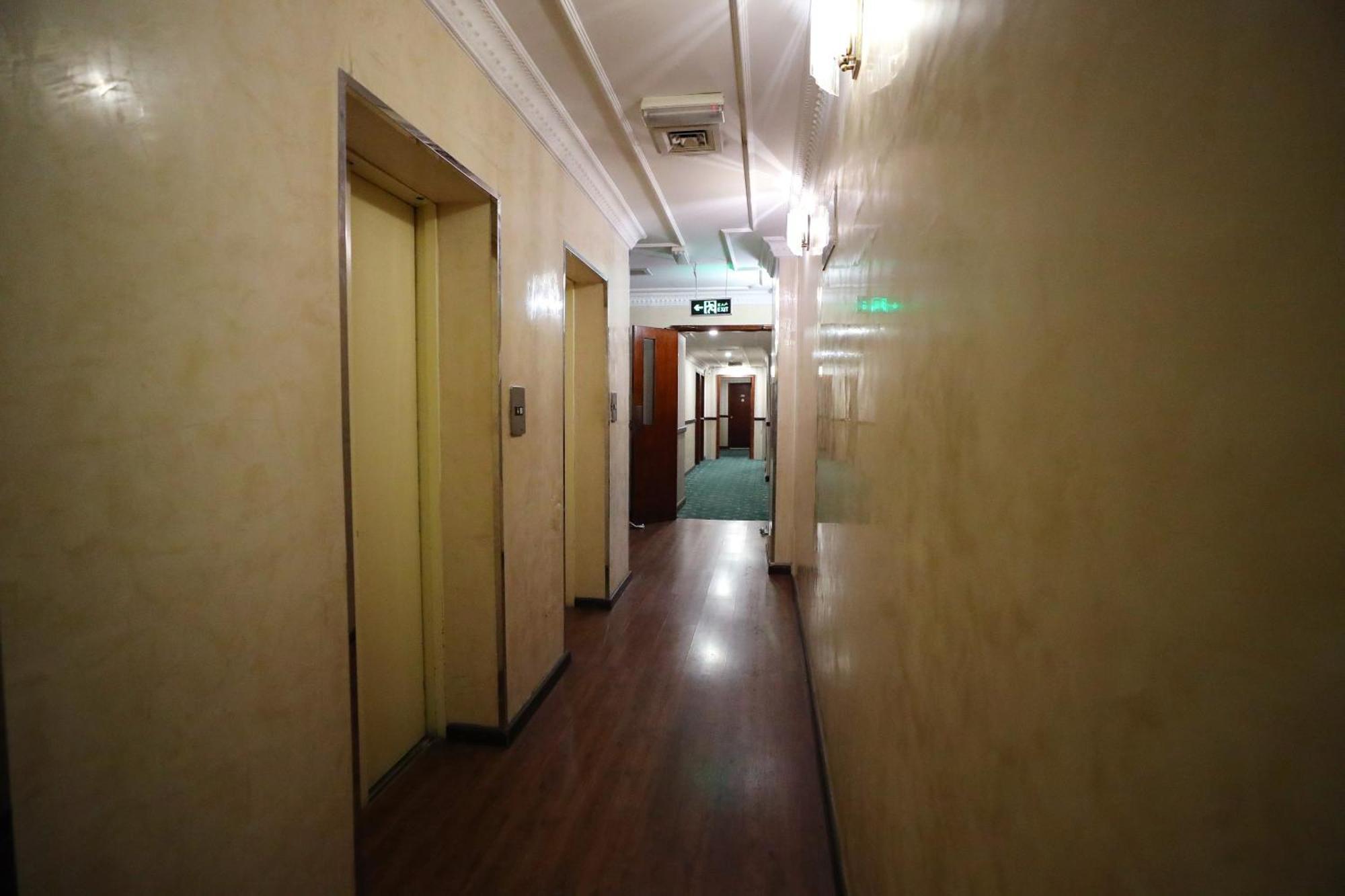 Oyo 112 Semiramis Hotel Manáma Exteriér fotografie